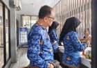 Ciptakan Suasana Kondusif, Kalapas Narkotika Purwokerto Laksanakan Pengawasan Penggeledahan Barang Paketan
