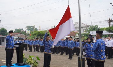 Teguhkan Semangat Pengabdian, Lapas Purwokerto Gelar Upacara Bendera Peringatan HUT KORPRI ke-54 Tahun